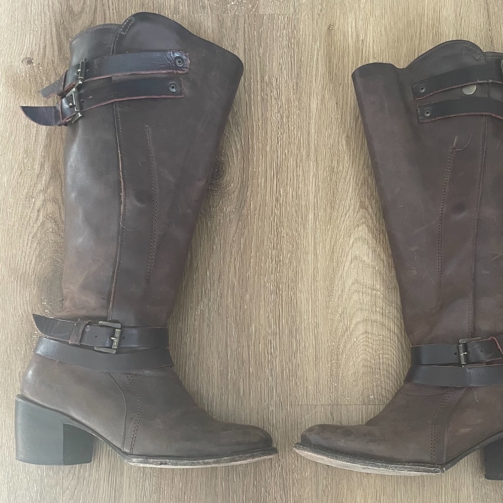 FREEBIRD by Steven Clive Tall Leather Brown Brown, Distressed Buckle, Size 8 - Picture 6 of 15